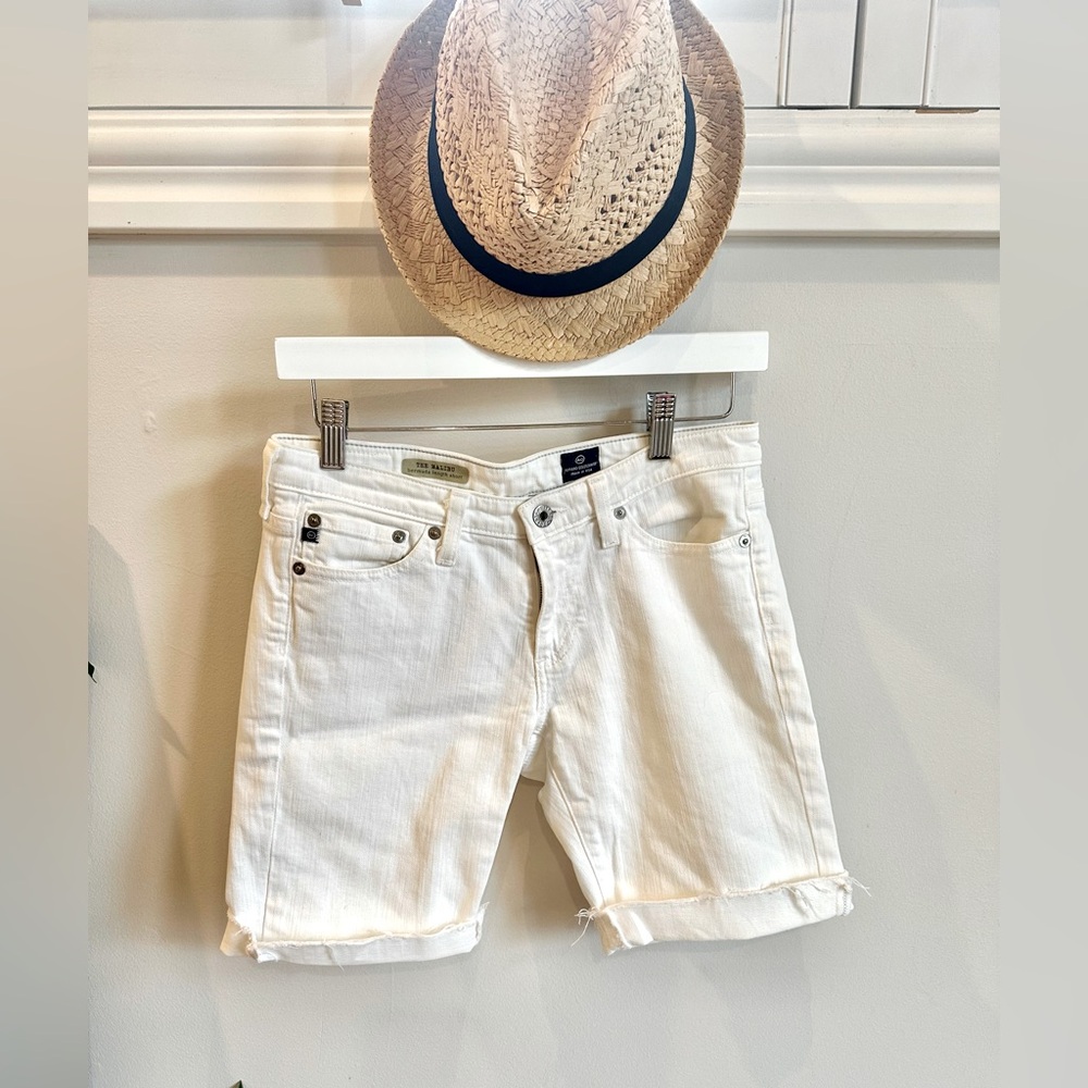 AG women’s The Malibu Bermuda White Denim Shorts size 27